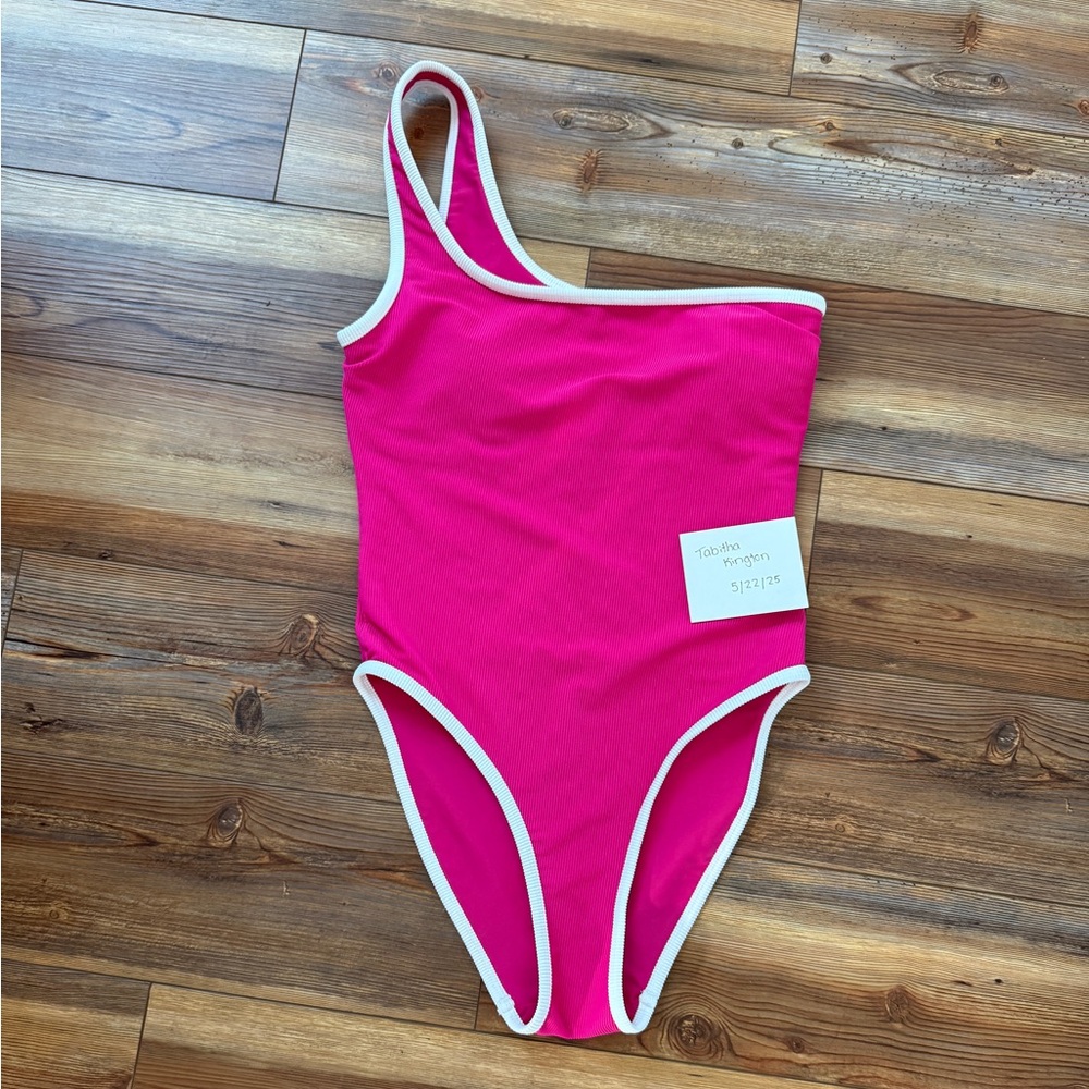 Lainsnow  One Shoulder Swimsuit